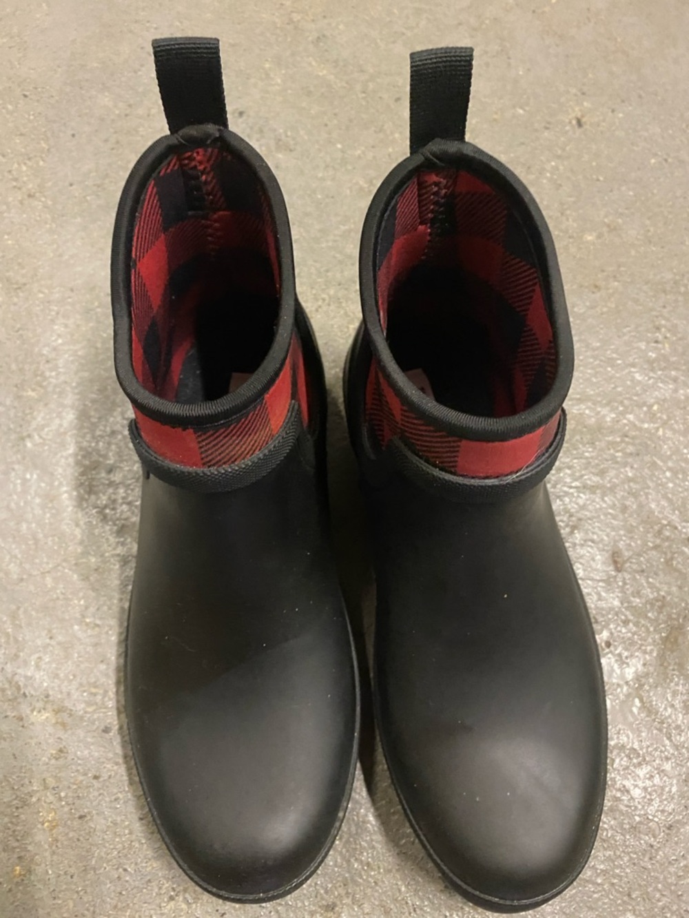 Women's Black Rain Ankle Boots with Red Plaid Lining